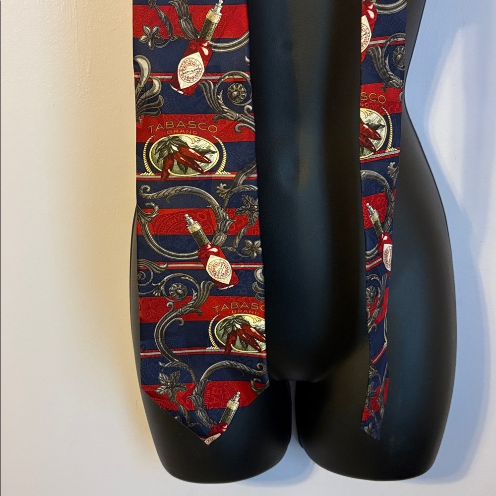 Tabasco Made in USA Silk Filagree Chili Pepper Sauce Bottle Necktie Tie